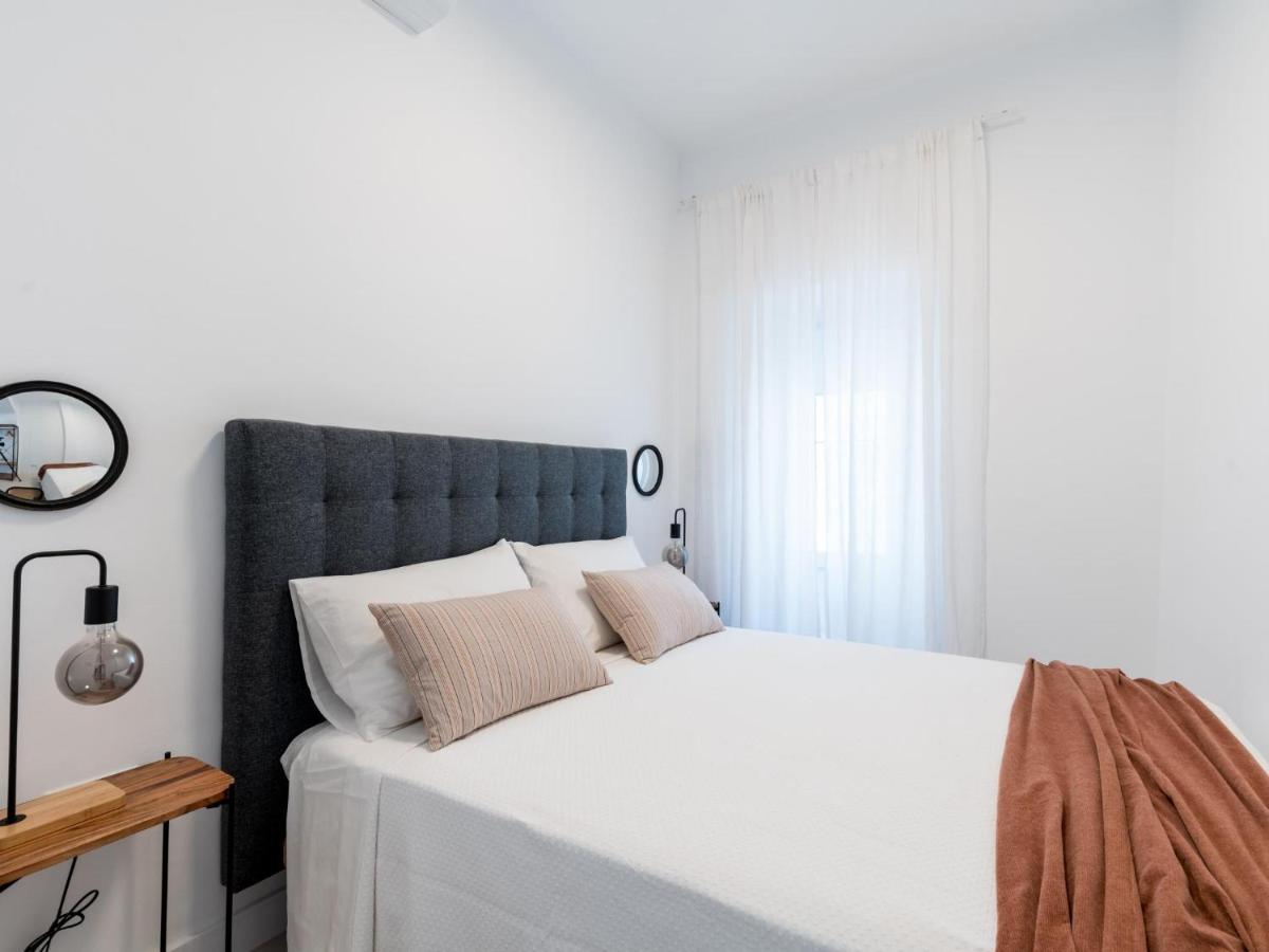 Unique Homes La Juderia Parking & Jacuzzi Seville Ngoại thất bức ảnh