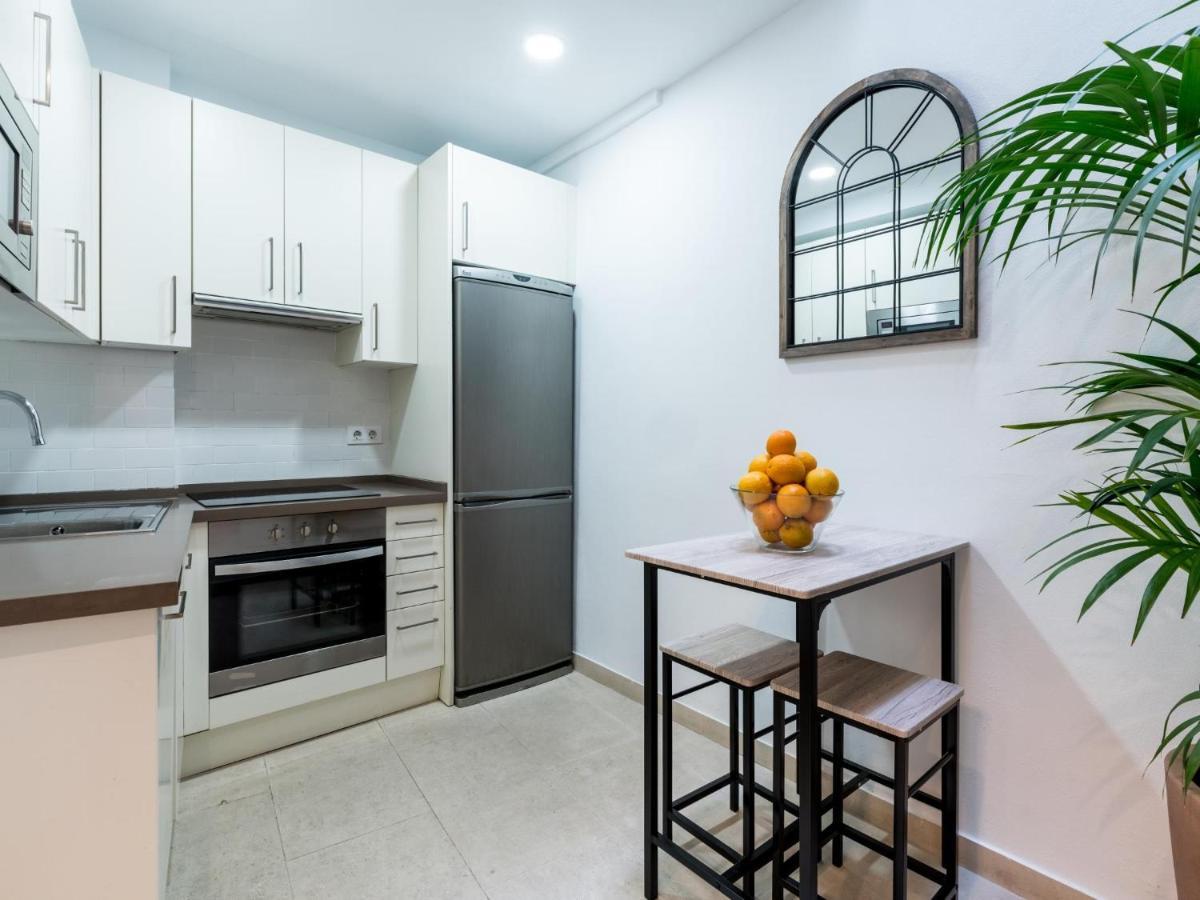 Unique Homes La Juderia Parking & Jacuzzi Seville Ngoại thất bức ảnh