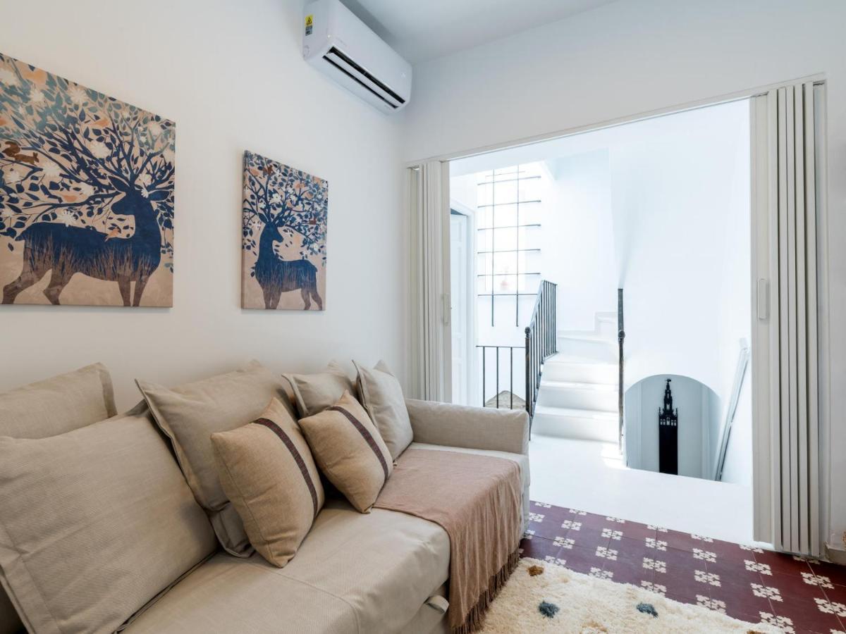 Unique Homes La Juderia Parking & Jacuzzi Seville Ngoại thất bức ảnh