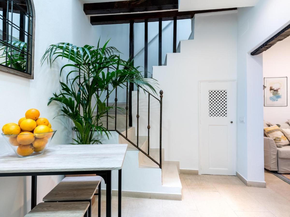 Unique Homes La Juderia Parking & Jacuzzi Seville Ngoại thất bức ảnh