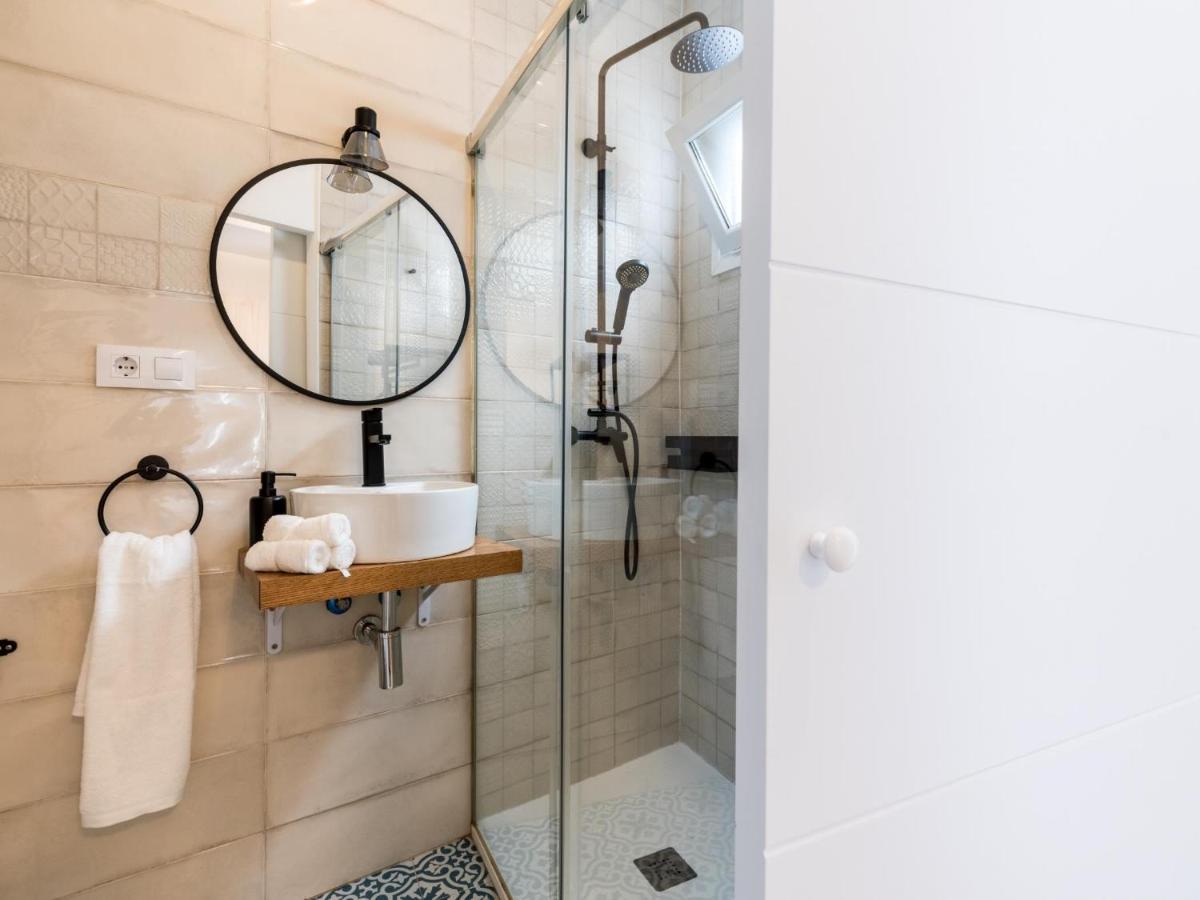 Unique Homes La Juderia Parking & Jacuzzi Seville Ngoại thất bức ảnh
